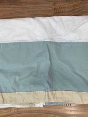 Full-Size Bedskirt